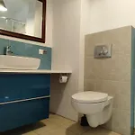 Chaty, Niebieskie Drzwi Prázdninový dům Junoszyno