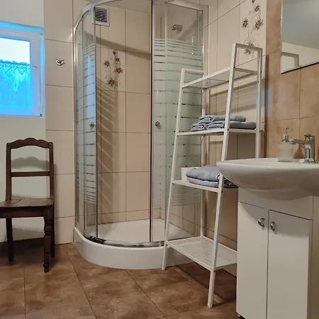 Chaty, Niebieskie Drzwi Ferienhaus