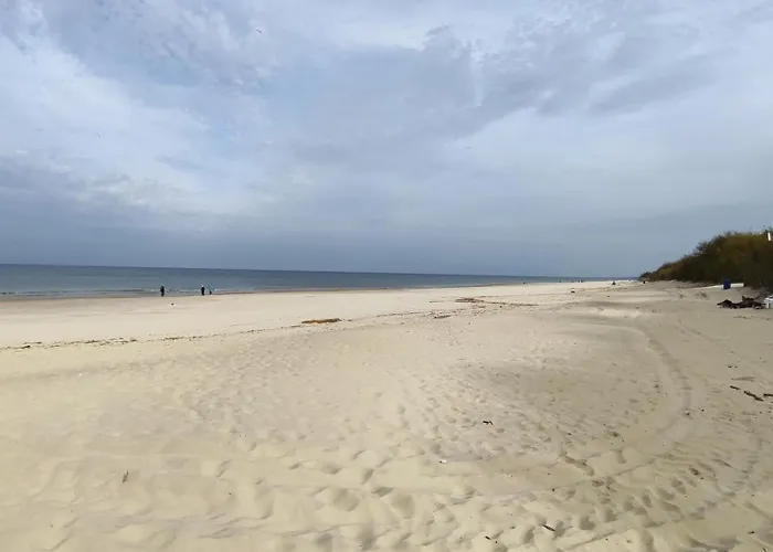 Chaty, Niebieskie Drzwi Dom wakacyjny Junoszyno