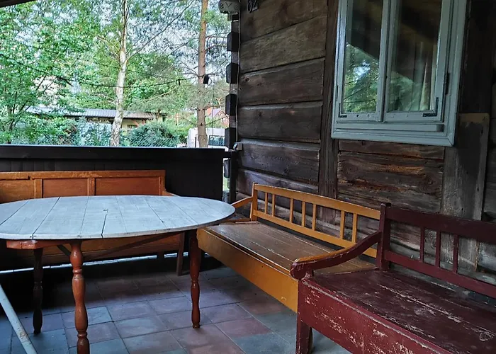 Chaty, Niebieskie Drzwi Junoszyno