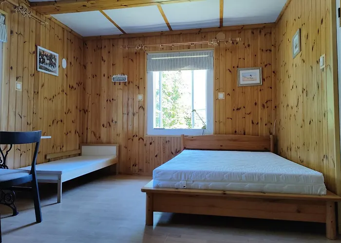 Chaty, Niebieskie Drzwi * Junoszyno