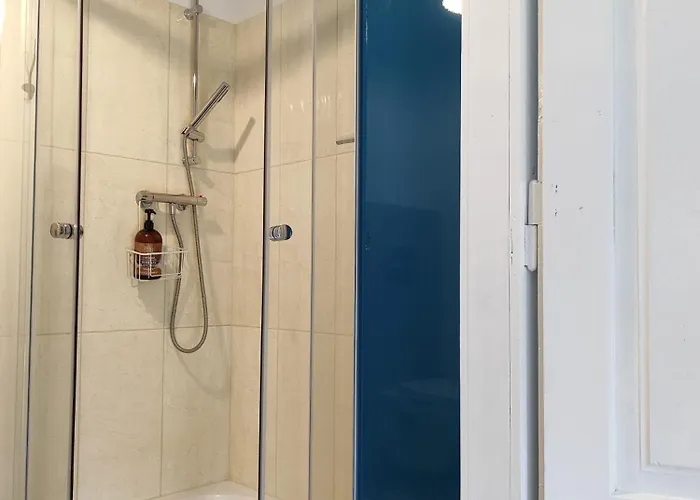 Chaty, Niebieskie Drzwi * Junoszyno